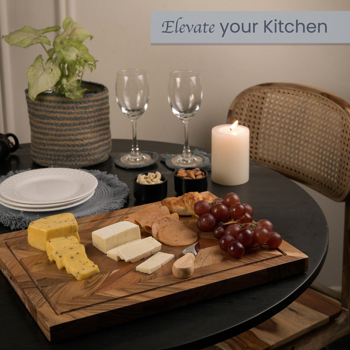 The Fine Living Co. Large Cutting Board Acacia Wood Meat Chopping Board Butcher Block with Juice Groove Chevron Chequered Style 1 Thick & Food grade Serving Board 16 x12